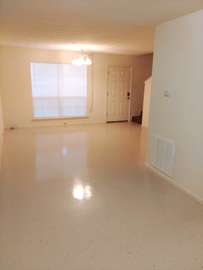 202 Concord St, Belle Chasse, LA 70037 - photo 5