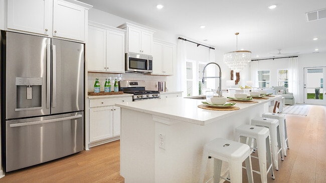 100 Barker St, Summerville, SC 29486 - photo 2