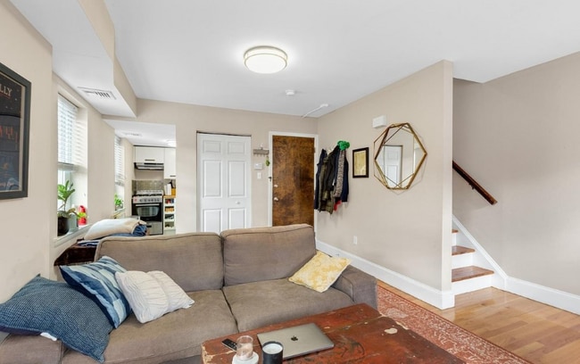 722 S 22nd St unit 2F, Philadelphia, PA 19146 - photo 3