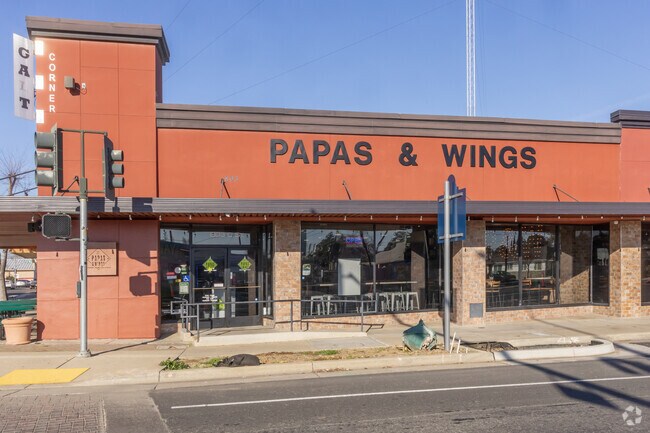 Galt locals come to Papas and Wings for great food and atmosphere.