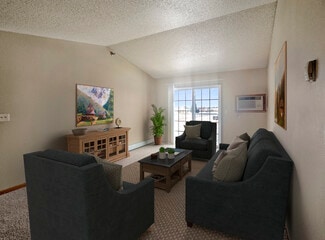 800-810 41st Ave S, Moorhead, MN 56560