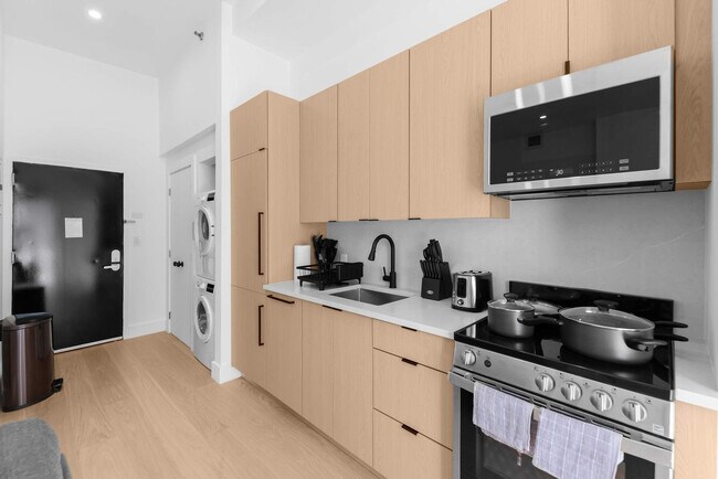 19 St Marks Place unit ID1319153P, New York, NY 10003 - photo 5