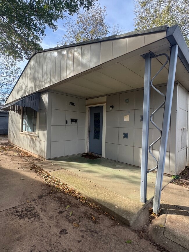 2119 W Sherwood Ave, Stillwater, OK 74074 - photo 2