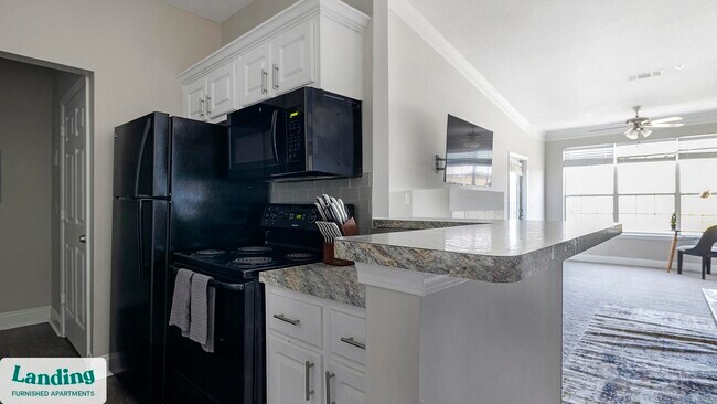 100 Crossing Blvd unit 909, McDonough, GA 30253 - photo 5