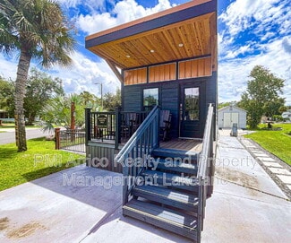 107 Long Hammock Dr, River Ranch, FL 33867