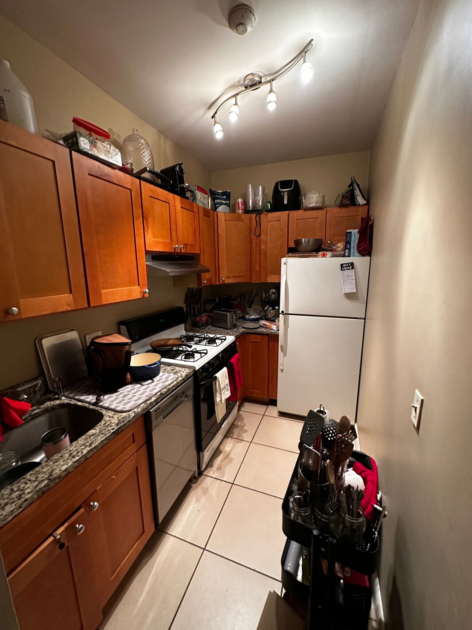 17 Highgate St unit 4, Allston, MA 02134 - photo 1