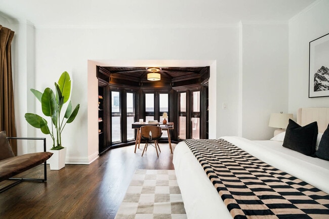 10 5th Ave unit ID1255905P, New York, NY 10011 - photo 5