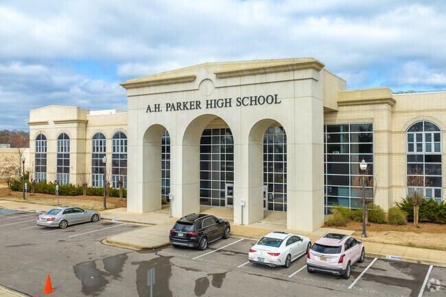 A.H. Parker High School teaches kids in College Hills to do their best.
