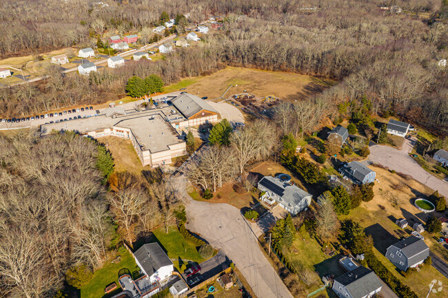 Local parents love Springbrook Elementary School for it's high quality, well rounded curriculum.
