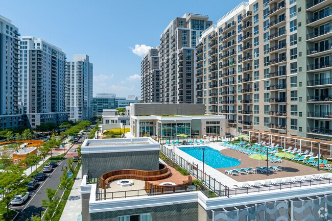 Anthem @ Harbor Point, Stamford, CT 06902 - photo 6