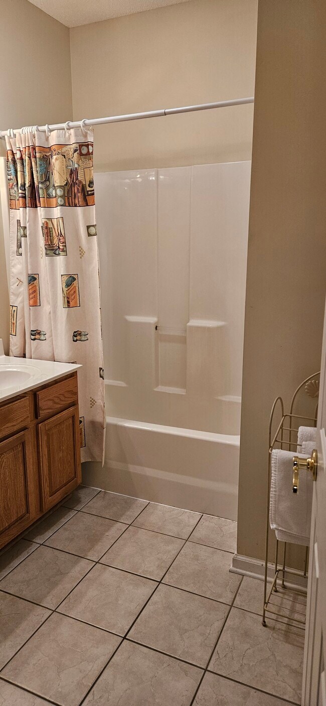 142 Scotch Broom Dr unit Village at the Glens, Little River, SC 29566 - photo 3