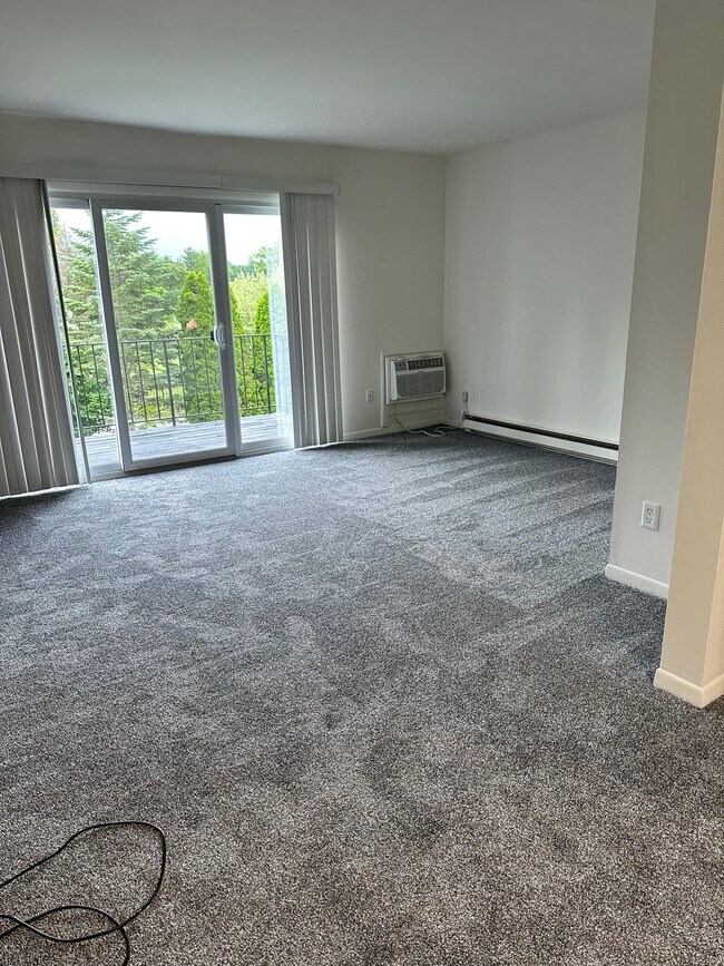 1609 River Rd unit 4, Saint Clair, MI 48079 - photo 4