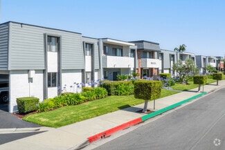 9651 Graham St, Cypress, CA 90630