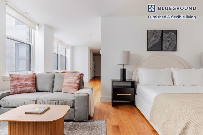 50 Murray St unit FL6-ID1816, New York, NY 10007 - photo 2