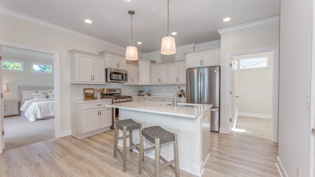 16774 Imperial Ct, Fishers, IN 46040 - photo 5