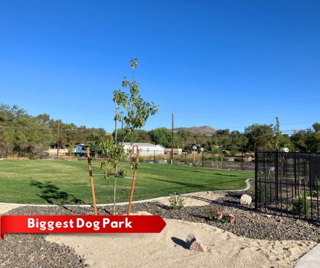 5325 Crst CV Dr, Sun Valley, NV 89433 - photo 5