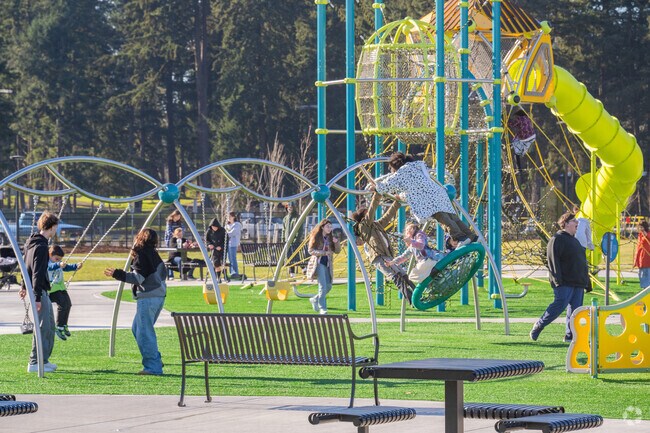 Take your kids to make new community at Sprinker Recreation Center in Parkland.