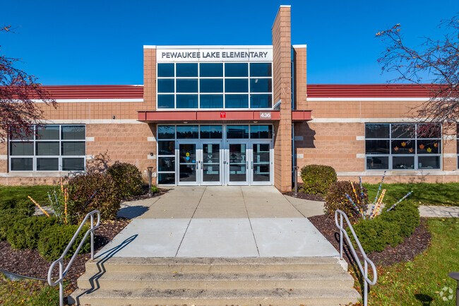 The entry at Pewaukee Lake Elementary School.