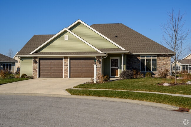 A newer home build in the traditional style in Cambridge Oaks.