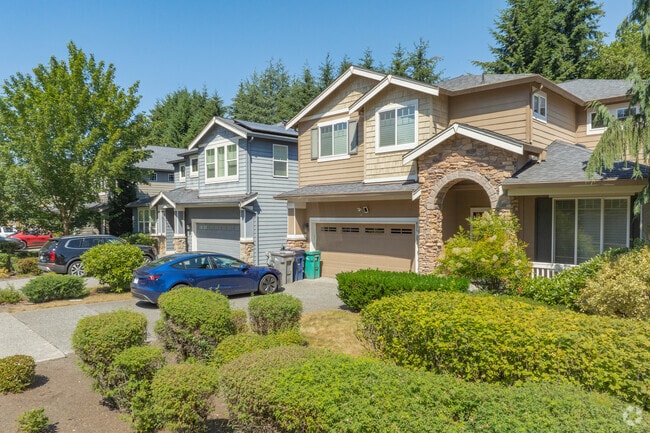 North Juanita residential streets are clean and well kept.