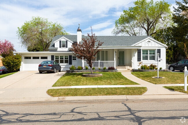 Well-maintained homes are common in the Wasatch neighborhood.