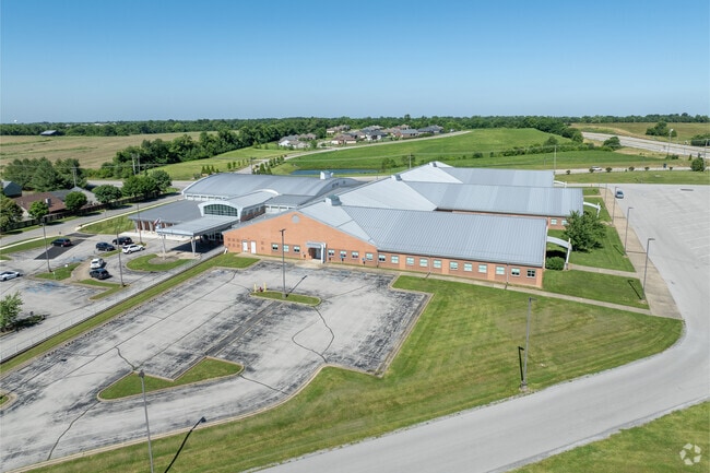52% of students at Heritage Elementary School are proficient in math.