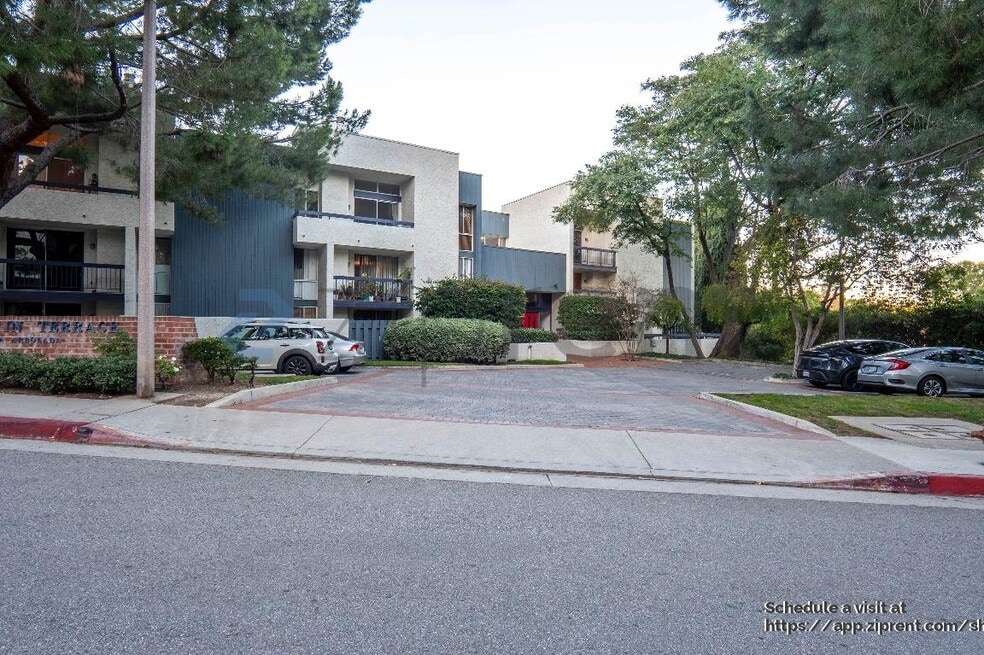 4295 Vía Arbolada, Los Angeles, CA 90042 - photo 1