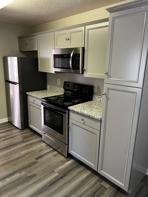 629 Devon Rd, Grovetown, GA 30813 - photo 1