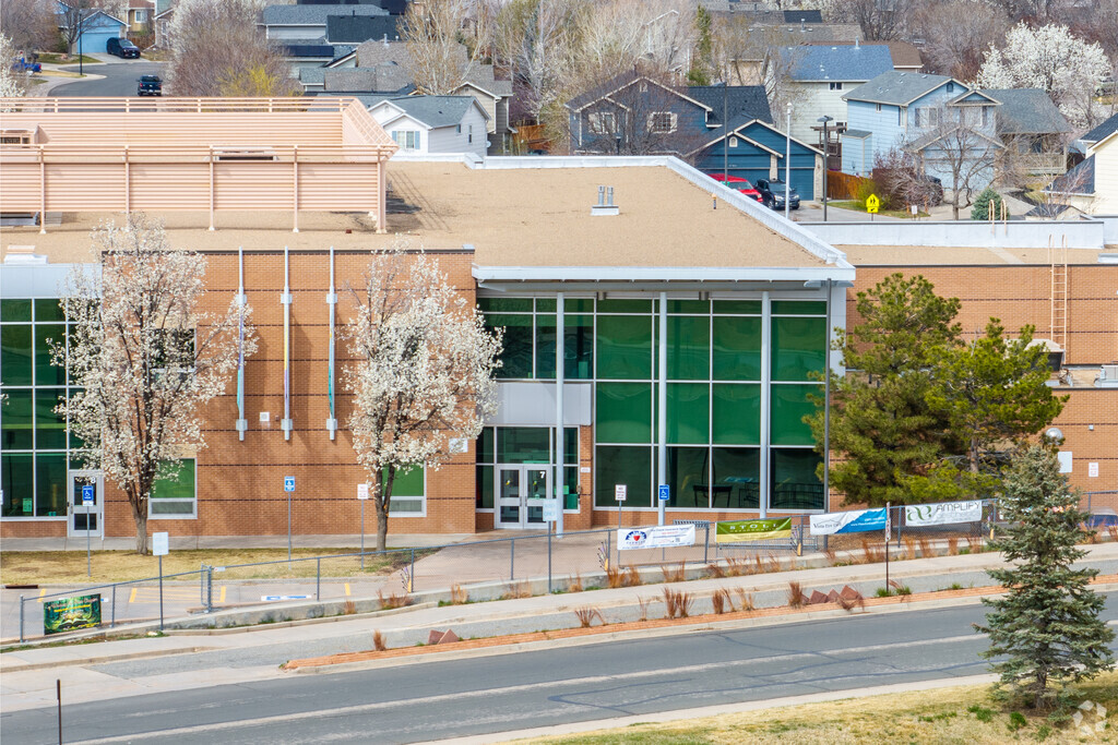 Prairie Hills Elementary School is an above average public school in Thornton.