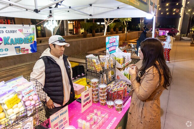 Locals get to know vendors at the Arts & Craft Show at the Gramercy in Spring Valley.