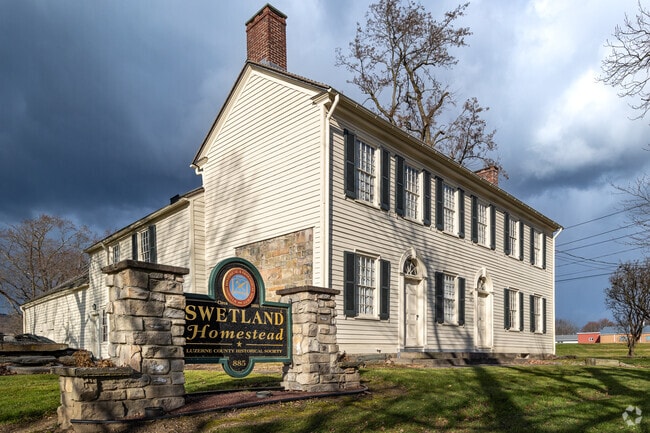 Explore the historic Swetland Homestead, a beautifully preserved 1797 landmark in Wyoming, PA.