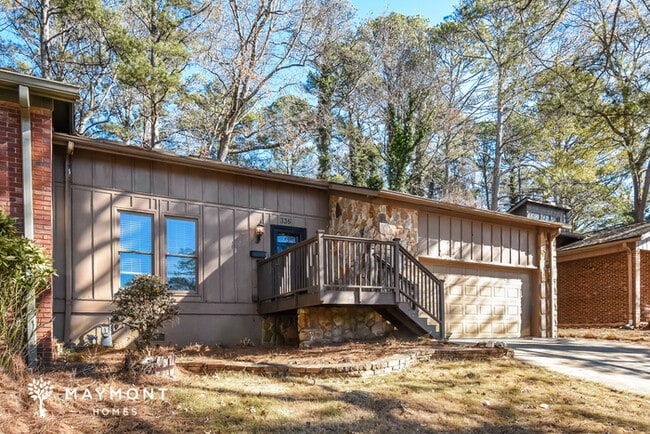 335 Southwind Cir, Roswell, GA 30076 - photo 4