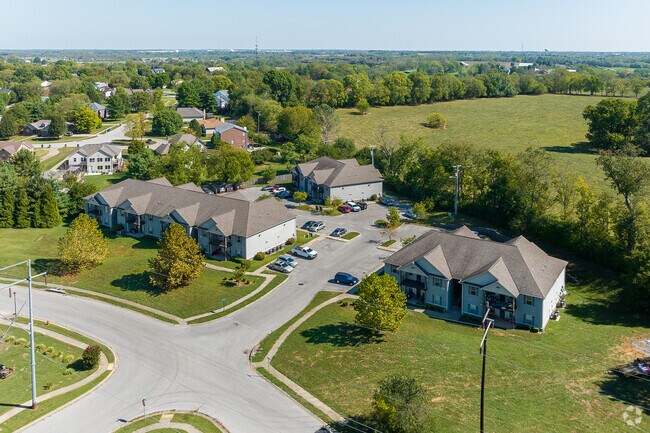 Willowbrooke Apartments, Georgetown, KY 40324 - photo 2