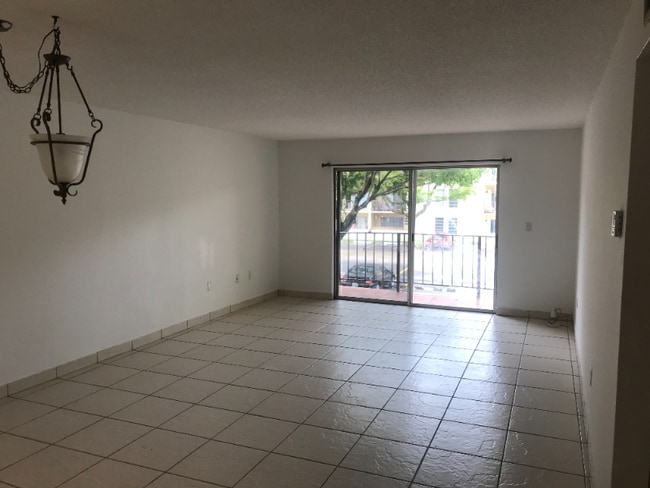 Capri Gardens Condominiums, Miami, FL 33161 - photo 5