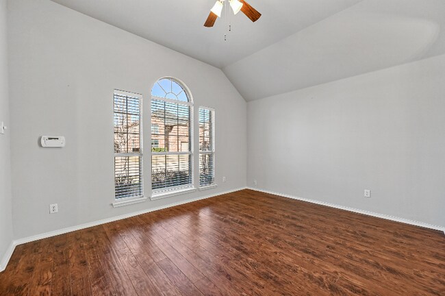 10010 Voss Ave, Fort Worth, TX 76244 - photo 5