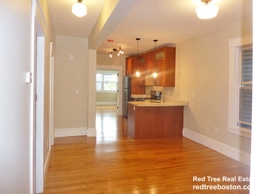 175 Princeton St unit 1, Boston, MA 02128 - photo 1