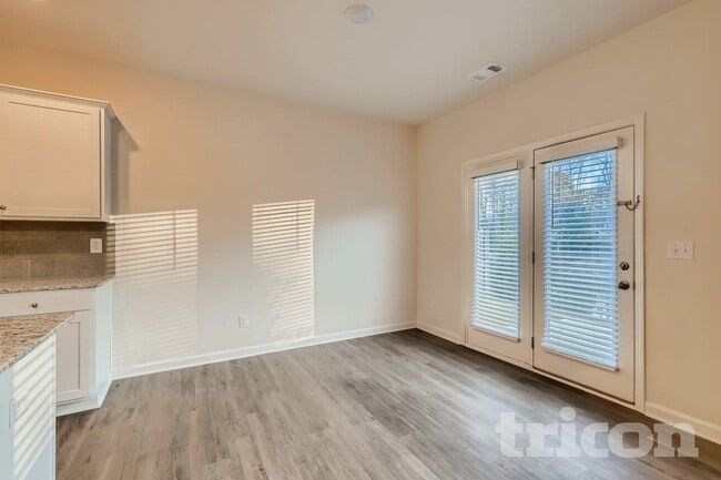 142 Woodhouse Cir, Acworth, GA 30102 - photo 4