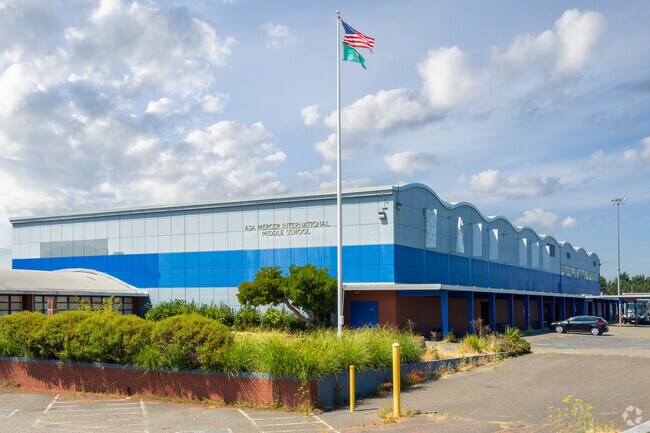 ASA Mercer International Middle School is in the Dunlap Neighborhood.