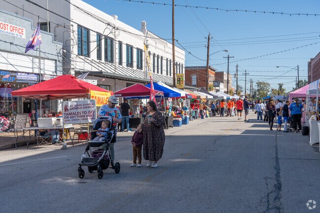 The event highlights Richmond’s agricultural heritage and small-town charm.