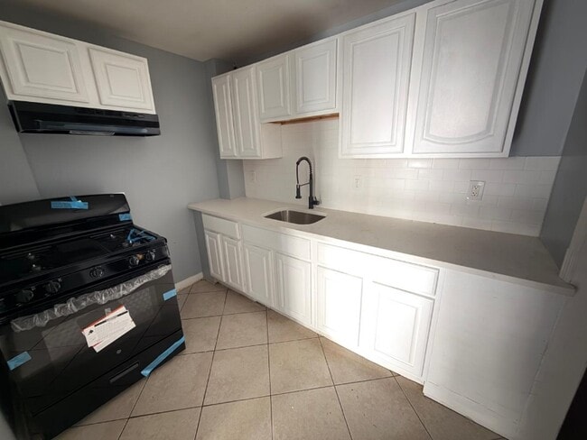 320 S Orange Ave unit 1E, Newark, NJ 07107 - photo 5