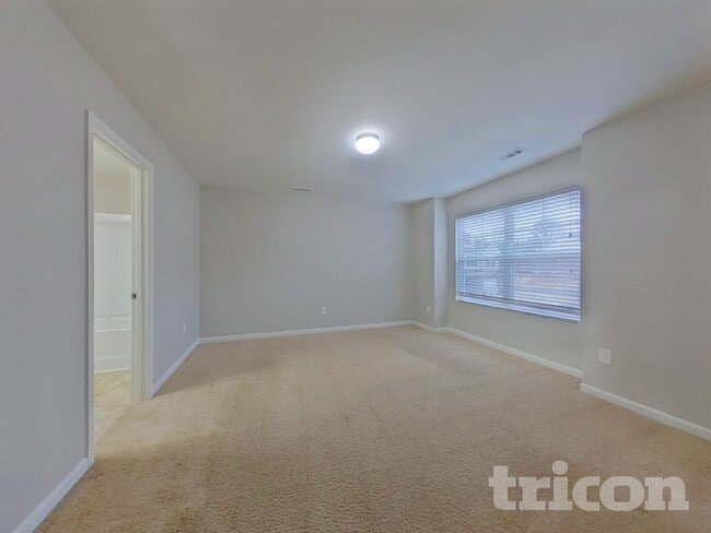 2062 Aragon Ln, Gastonia, NC 28056 - photo 7