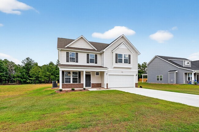 320 Pinnacle Ct, Raeford, NC 28376 - photo 3