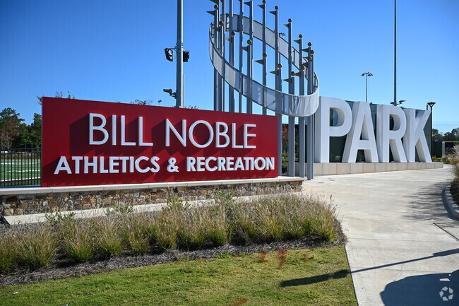 Bill Noble's Park is located at Bill Noble Dr, Gardendale, AL 35071.