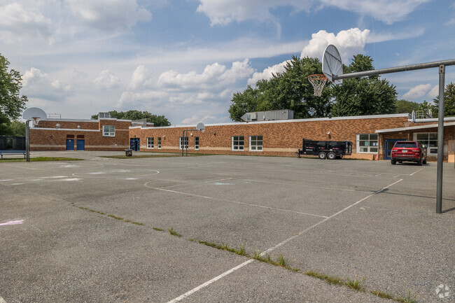 Sargent Shriver Elementary School 6