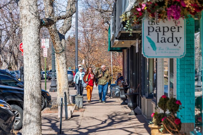 Old South Gaylord Street offers eateries, shops, and annual community events.