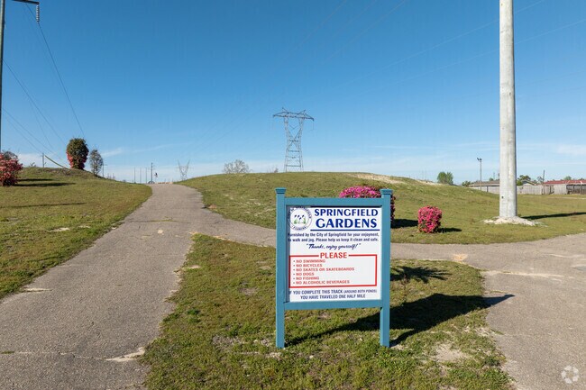 The Springfield Gardens provides an excellent location for walking or jogging year round.