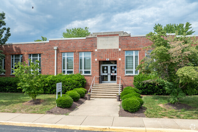 The entrance to Pocahontas Middle School.