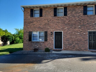 1522 N Reading Rd, Stevens, PA 17578