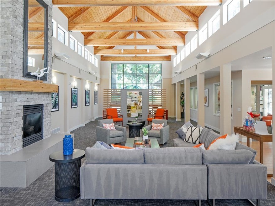 Parkridge Apartments, Lake Oswego, OR 97035 - photo 1