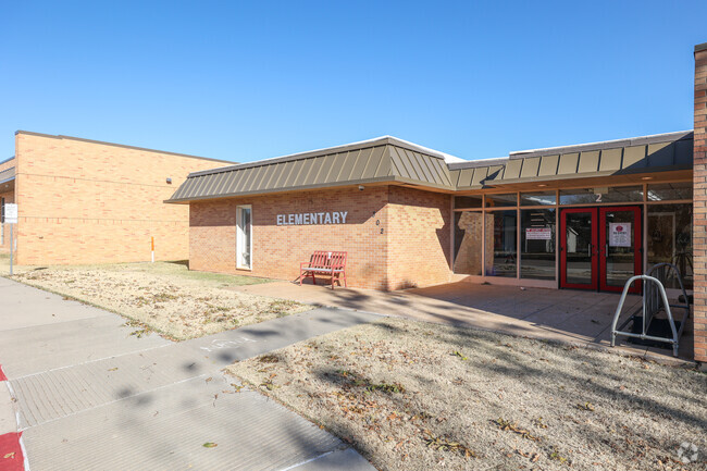 Students from around Tuttle attend Tuttle Elementary.
